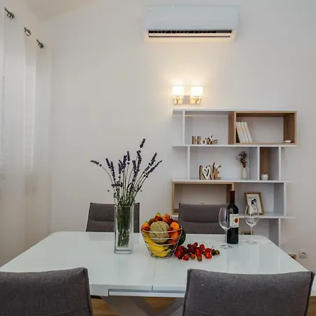 Milena-with A Pool Apartment Trogir
